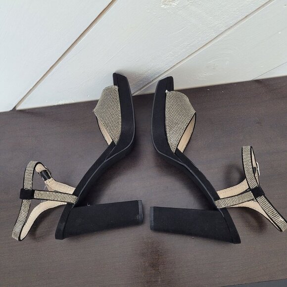 NEW Sugar Priscila2  Rhinestones Womens Block Heel Sandals 8M - Picture 3 of 9